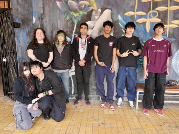 Estudiantes del Liceo Confederación Suiza durante una actividad del liceo